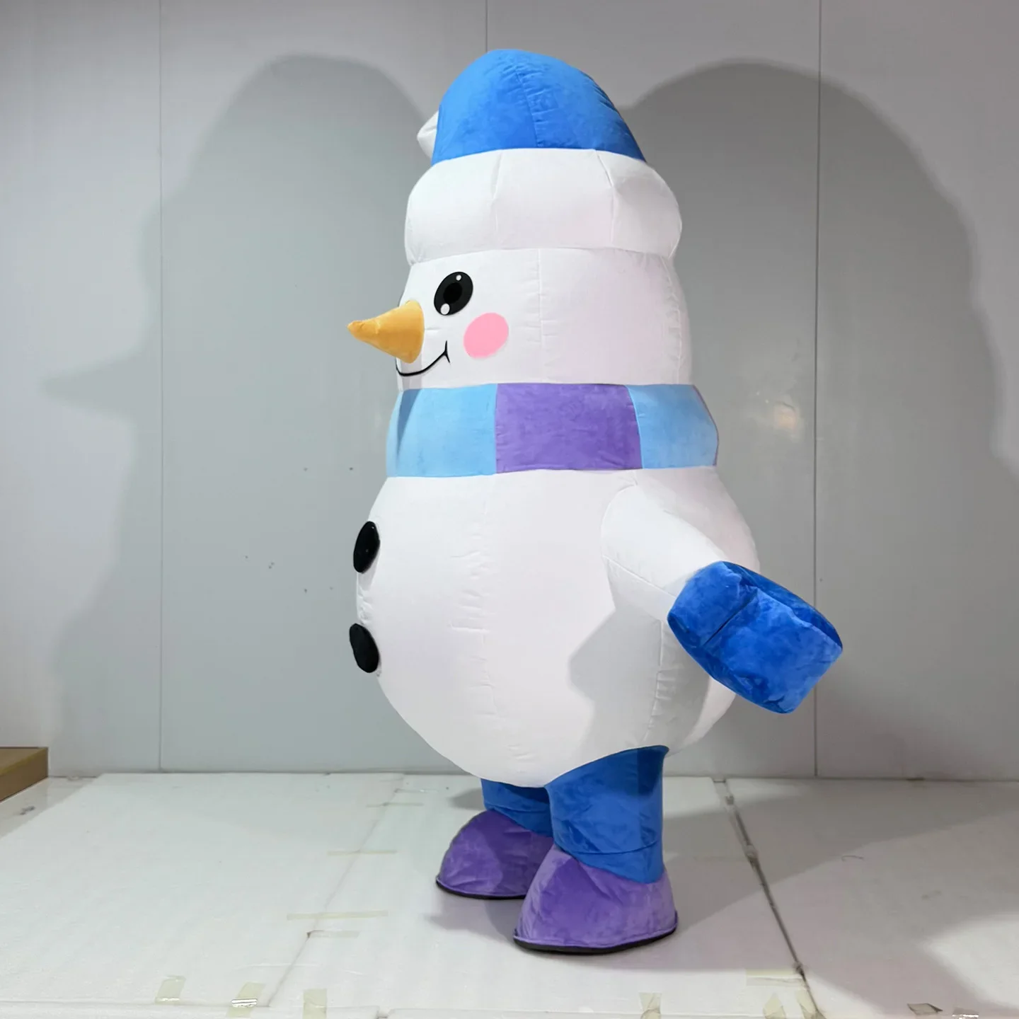 Opblaasbaar kerstsneeuwmankost - Costumes recensie en prijs