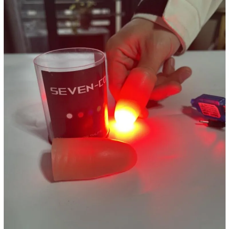 Zeven kleuren LED-licht Duimti - Thumb Tip Magic Trick Set recensie en prijs